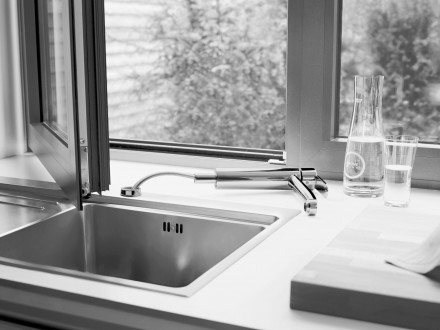 Grohe Eurostyle Cosmopolitan 31159002 Смеситель для кухни