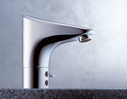 Grohe Europlus 2 E 36207001 Смеситель для раковины электронный