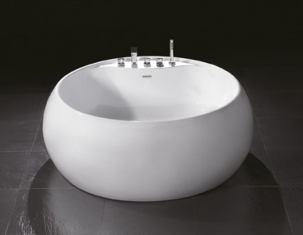 Belbagno BB30-1550 Акриловая ванна 155x155