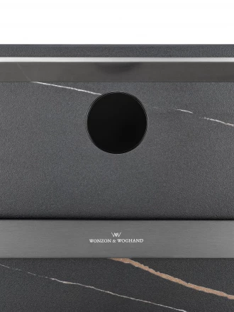 Wonzon &amp; Woghand Stuttgart WW-A504-GM Полотенцесушитель электрический с полкой брашированный никель