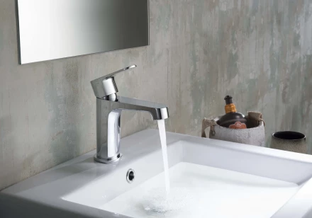 AQUATEK ОБЕРОН AQ1210CR смеситель для раковины