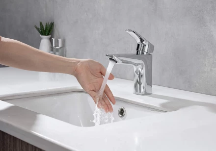 AQUATEK ВЕГА AQ1011CR смеситель для раковины