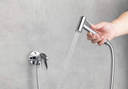 AQUATEK ВЕГА AQ1019CR комплект для гигиенического душа встроенный