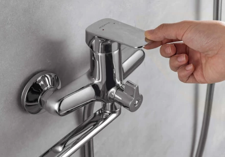 AQUATEK ВЕГА AQ1042CR смеситель для ванны с длинным изливом