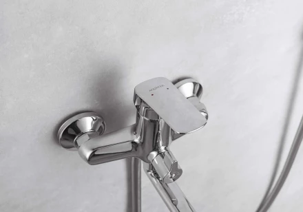 AQUATEK ВЕГА AQ1042CR смеситель для ванны с длинным изливом