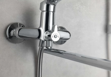 AQUATEK ВЕГА AQ1042CR смеситель для ванны с длинным изливом