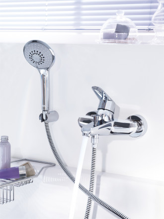 Grohe Eurodisc Cosmopolitan 33395002 Смеситель для ванны