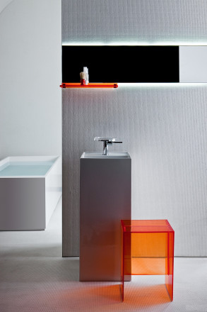 Laufen Kartell 8.1133.1.000.111.1 раковина свободностоящая со скрытым сливом