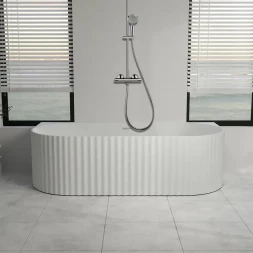 Ceruttispa CEZA'S150W акриловая ванна 150x75