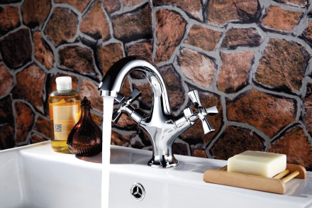 Lemark Benefit LM2506C смеситель для раковины