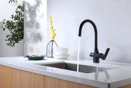 Lemark Ursus LM7261BL смеситель для кухни 
