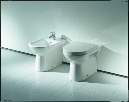 Laufen Pro 8.3295.1.000.304.1 биде напольное