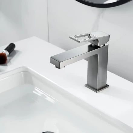 Raffine F0196T Смеситель для раковины