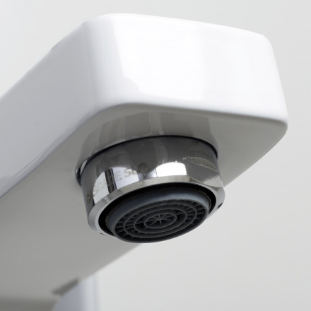 Wasserkraft Aller 1061WHITE Смеситель для ванны с коротким изливом
