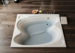 Vagnerplast Helios 194x170 акриловая ванна