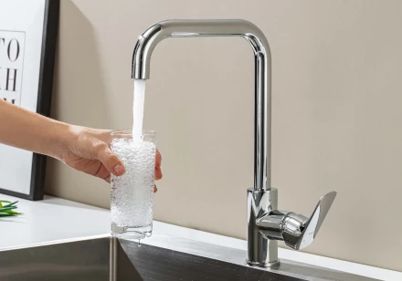 AQUATEK ВЕГА AQ1081CR cмеcитель для кухни