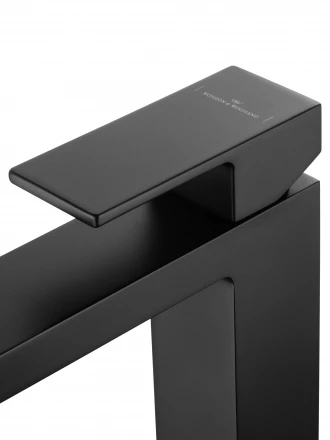 Wonzon &amp; Woghand Cube WW-88139016-MB Смеситель для раковины брашированное золото