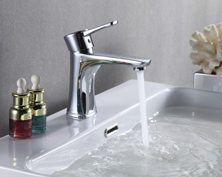 Lemark Evitta LM0506C смеситель для раковины