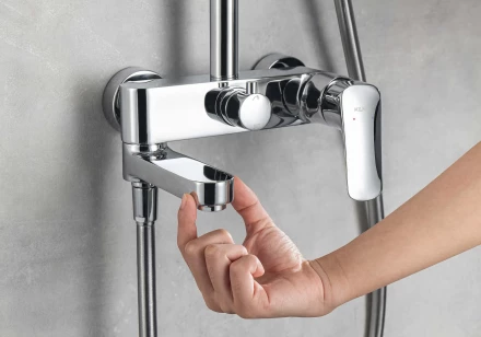AQUATEK ВЕГА AQ2040CR душевая система 3jet