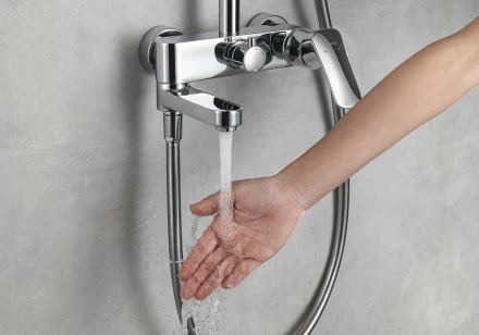 AQUATEK ВЕГА AQ2040CR душевая система 3jet