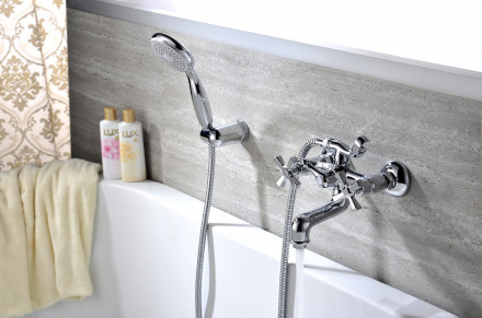 Lemark Benefit LM2502C смеситель для ванны