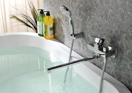 Lemark Basis LM3617C смеситель для ванны