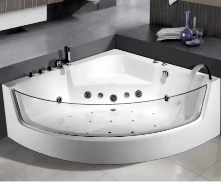 Ceruttispa C-401А Акриловая ванна с гидромассажем 150x150