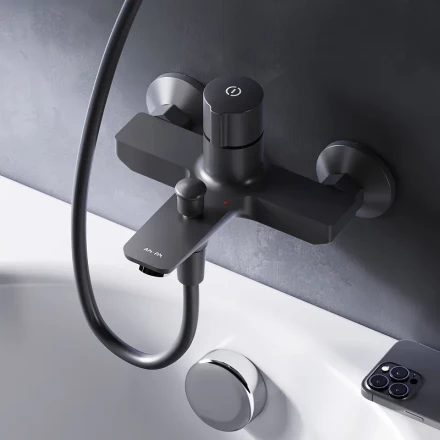 AM.PM X-Joy F85A10522 Смеситель для ванны и душа нажимной TouchReel черный