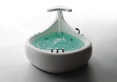 SSWW WHALE 150x150 акриловая ванна с гидромассажем