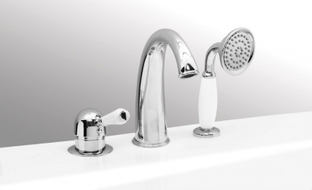 Vega Romance 91A3035022 Смеситель на борт ванны (3 элемента)